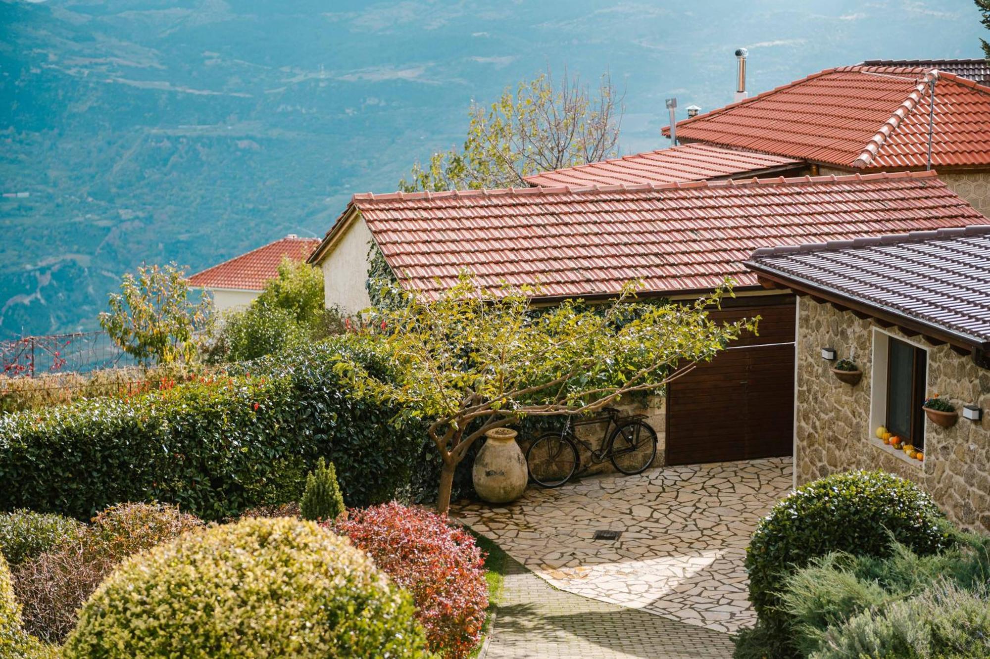 Anotopos Ano Trikala Luaran gambar